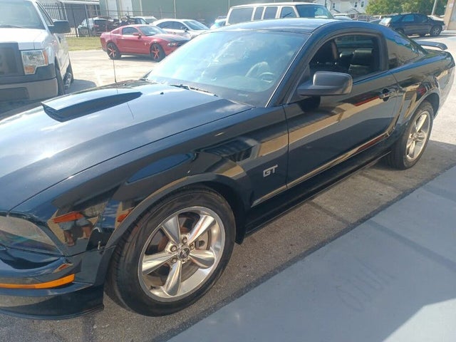 2007 Ford Mustang GT Premium Coupe RWD