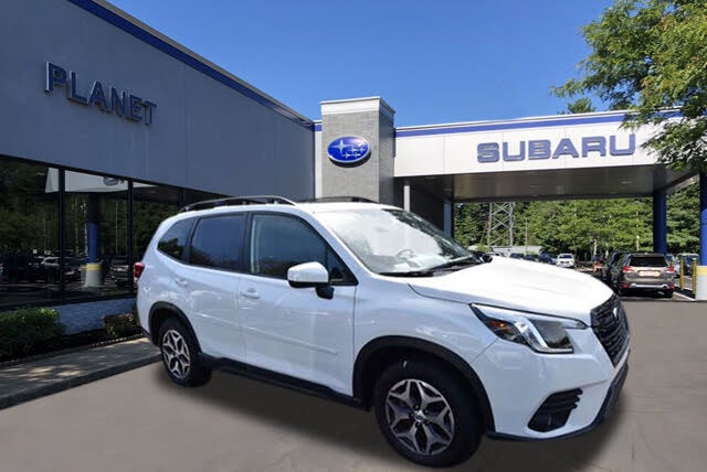 2023 Subaru Forester Premium Crossover AWD