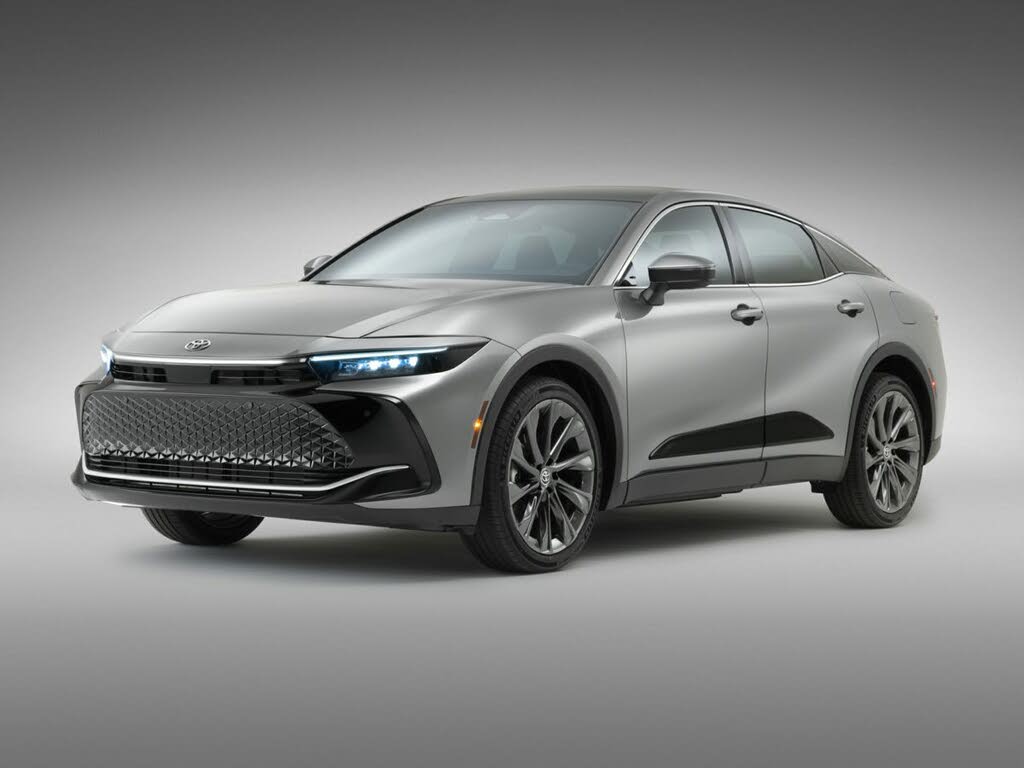 2023 Toyota Crown Platinum AWD