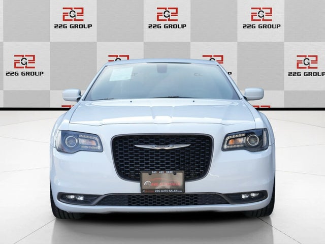 2020 Chrysler 300 S RWD