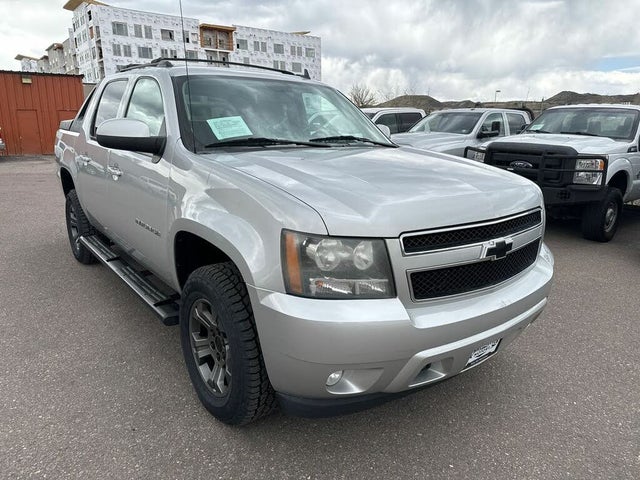 2010 Chevrolet Avalanche LS 4WD