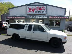 Toyota Pickup 2 Dr Deluxe Extended Cab SB