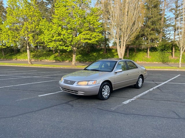 1997 Toyota Camry LE V6