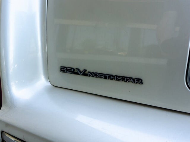 1999 Cadillac DeVille d'Elegance Sedan FWD