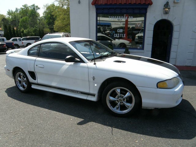 1997 Ford Mustang Coupe RWD