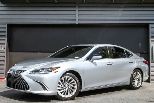 2022 Lexus ES Hybrid 300h Luxury FWD