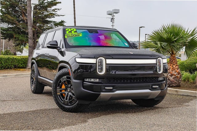 2022 Rivian R1S Launch Edition AWD