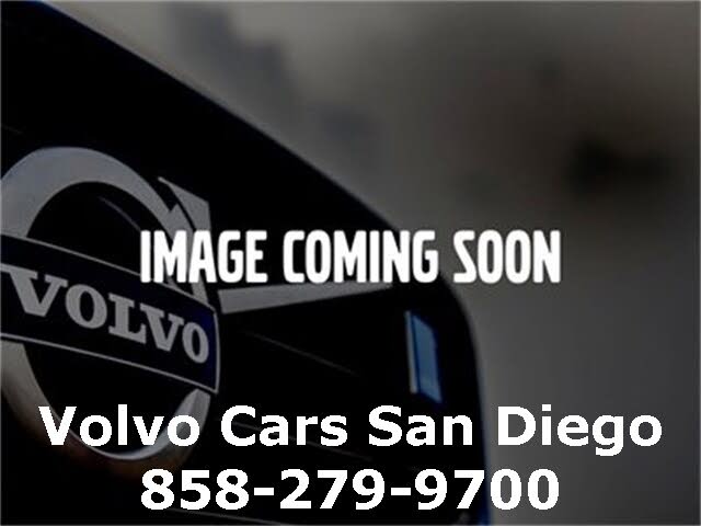 2021 Volvo XC40 T5 Momentum AWD