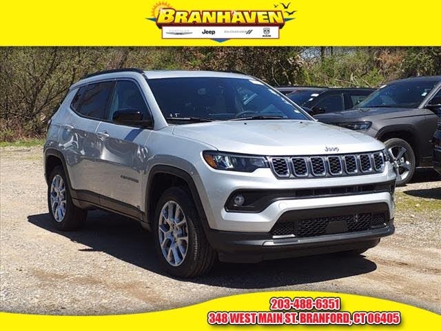 2024 Jeep Compass Latitude Lux 4WD