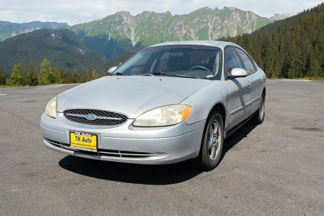 2002 Ford Taurus SE