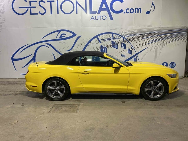 2015 Ford Mustang V6 Convertible RWD