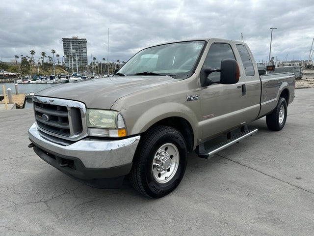 2004 Ford F-350 Super Duty XLT Extended Cab LB