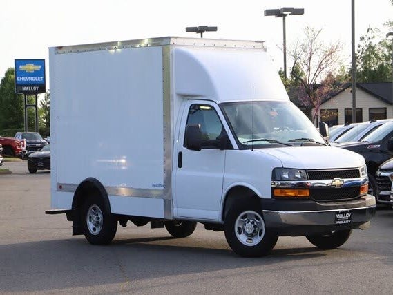 2023 Chevrolet Express Chassis 3500 Cutaway 139