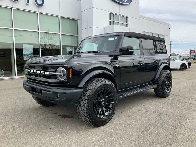 Ford Bronco Outer Banks 4-Door 4WD 2023