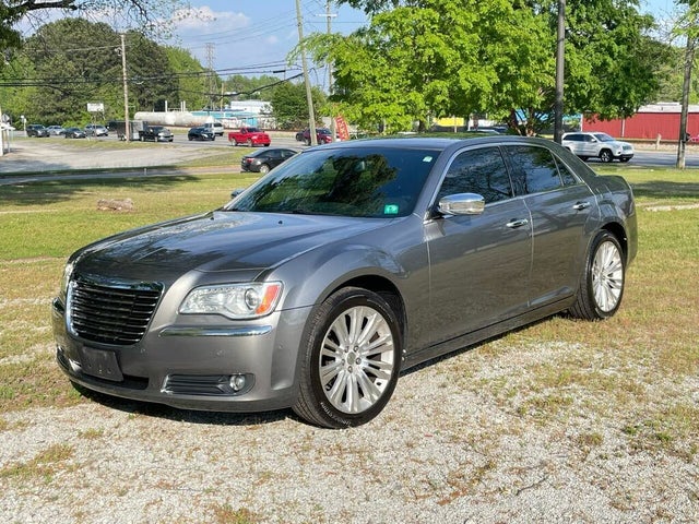 2011 Chrysler 300 Limited RWD