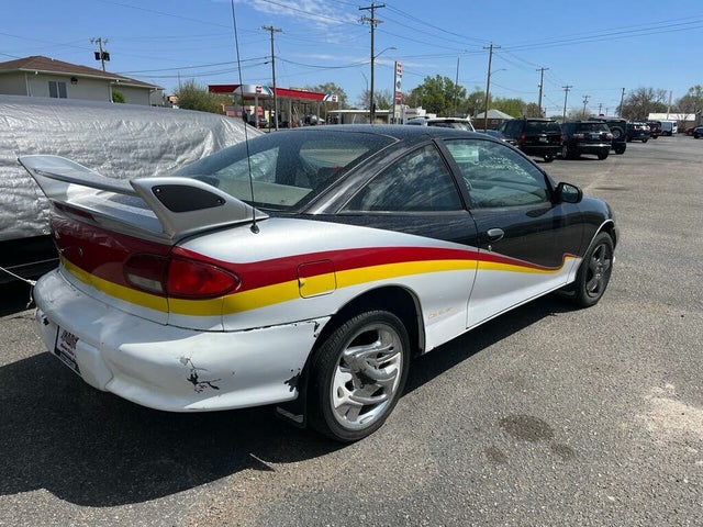 1998 Chevrolet Cavalier Coupe FWD