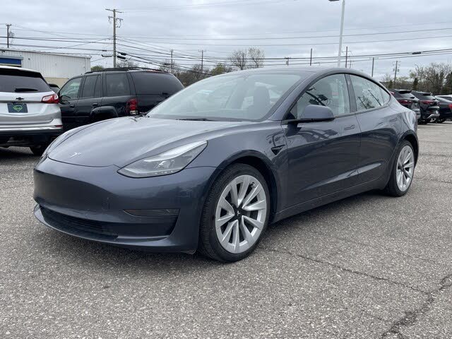 2022 Tesla Model 3 RWD