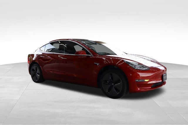 2018 Tesla Model 3 Mid Range RWD