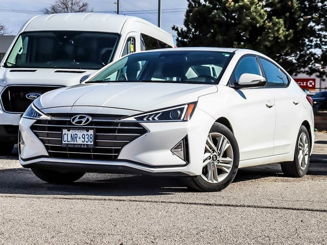 Hyundai Elantra Preferred FWD with Sun and Safety Package 2020