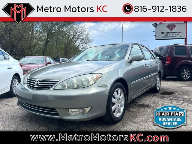 2005 Toyota Camry XLE FWD