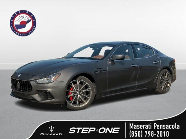 2022 Maserati Ghibli Modena RWD
