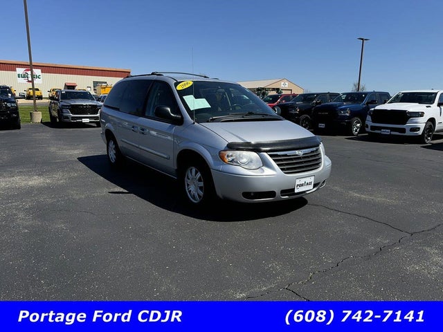 2006 Chrysler Town & Country Touring LWB FWD