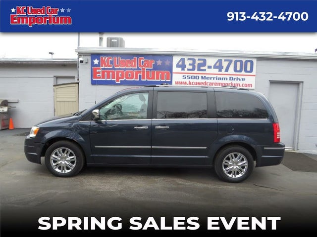 2009 Chrysler Town & Country Limited FWD