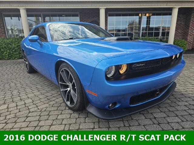 2016 Dodge Challenger 392 Hemi Scat Pack Shaker RWD