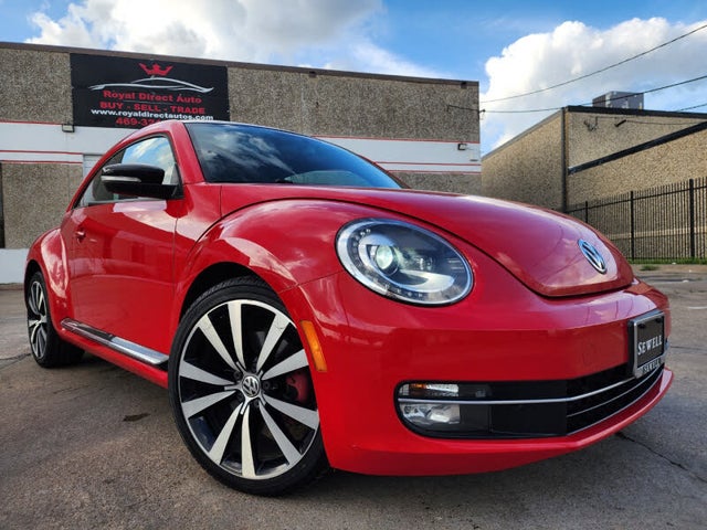 2013 Volkswagen Beetle Turbo with Sunroof, Sound, and Navigation