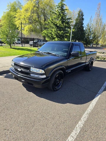 2002 Chevrolet S-10 LS Extended Cab RWD