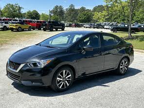 Nissan Versa SV FWD