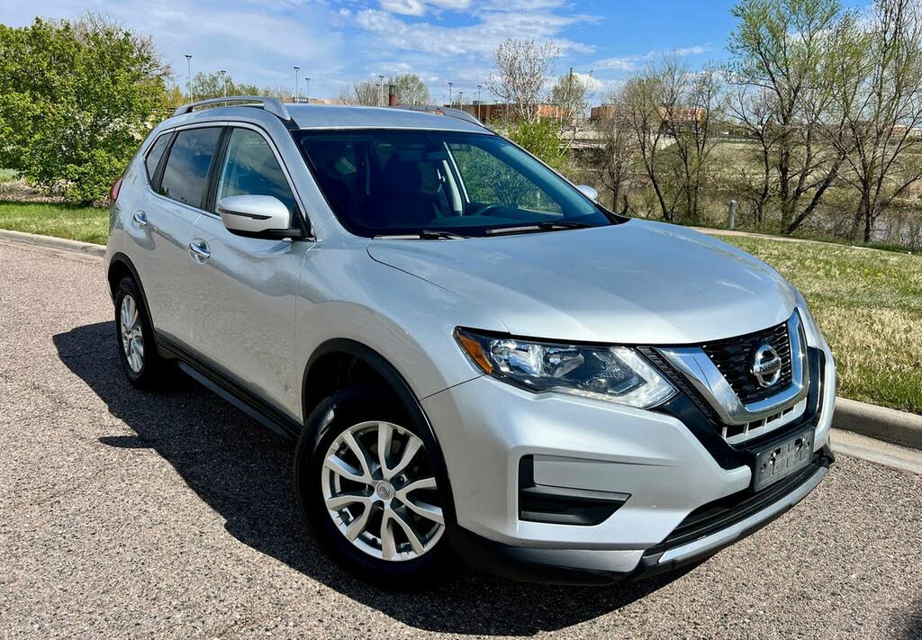 2017 Nissan Rogue SV AWD
