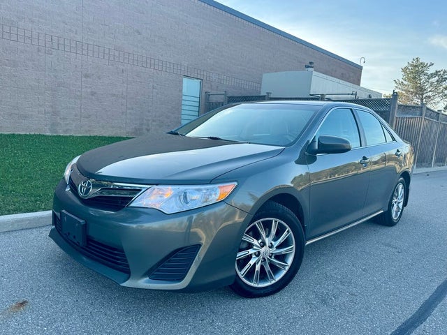 Toyota Camry LE 2012