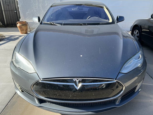 2012 Tesla Model S Signature RWD