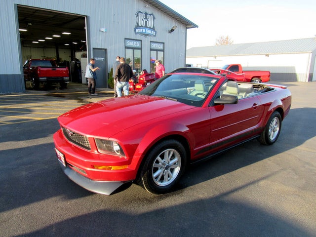 2008 Ford Mustang V6 Premium Convertible RWD