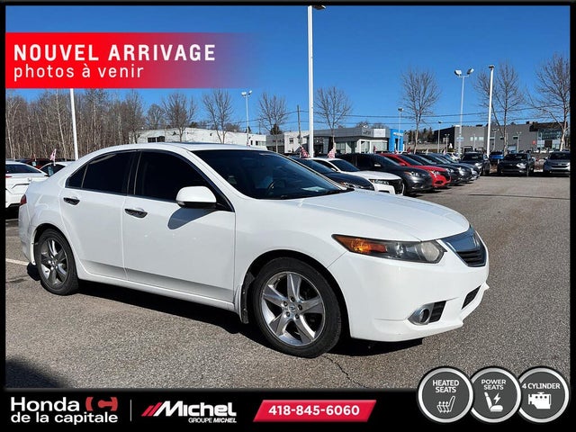 Acura TSX Sedan FWD with Premium Package 2013