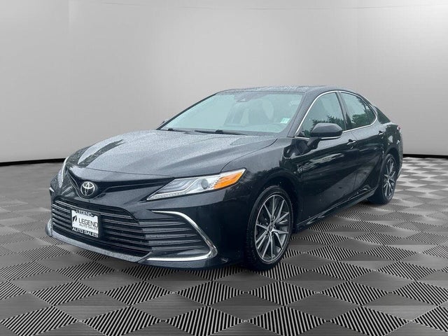 2021 Toyota Camry XLE FWD
