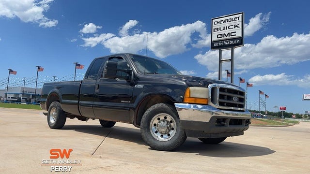2001 Ford F-250 Super Duty XLT Extended Cab SB