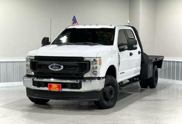 2022 Ford F-350 Super Duty Chassis XL Crew Cab DRW 4WD