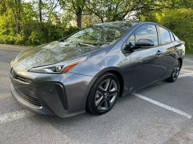 2019 Toyota Prius XLE FWD