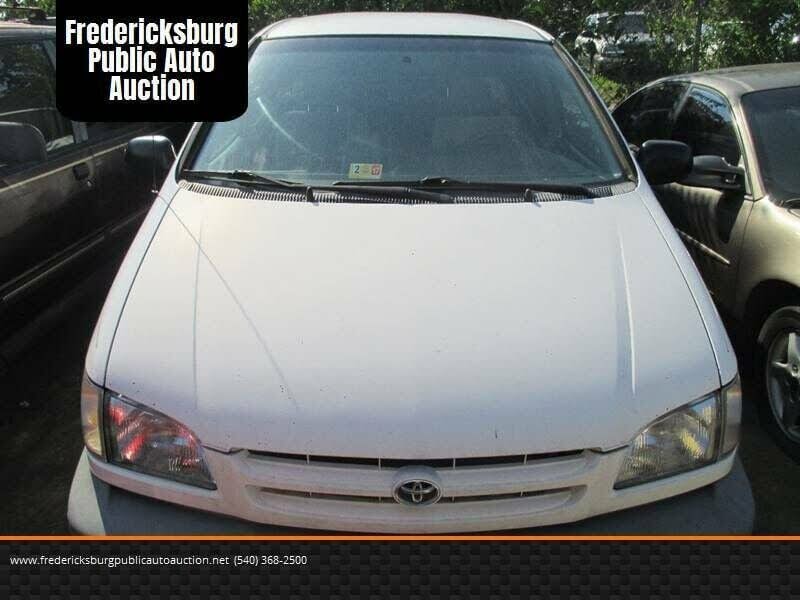 1999 Toyota Sienna 3 Dr CE Passenger Van