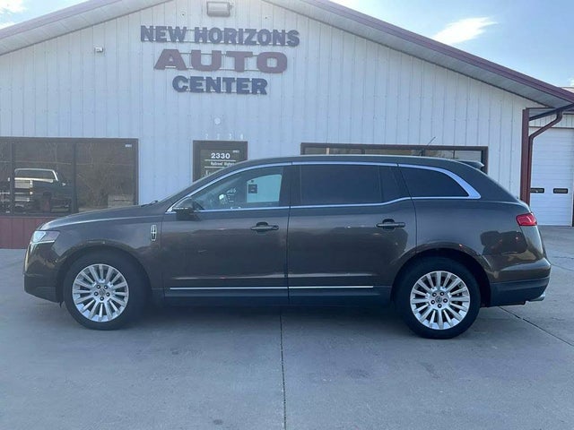 2011 Lincoln MKT AWD