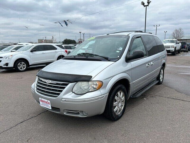 2007 Chrysler Town & Country Touring LWB FWD