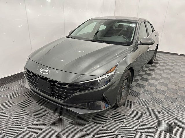 Hyundai Elantra Ultimate FWD with Technology Package and Two-Tone Interior 2022