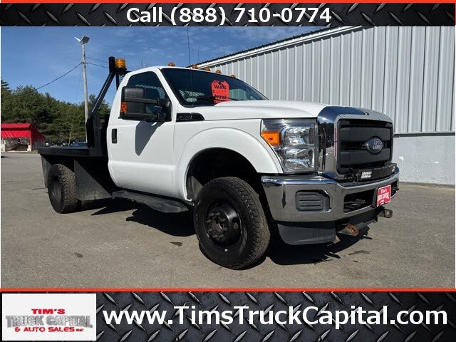 2016 Ford F-350 Super Duty Chassis XL