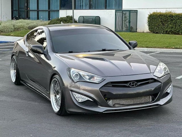 2013 Hyundai Genesis Coupe 2.0T R-Spec RWD