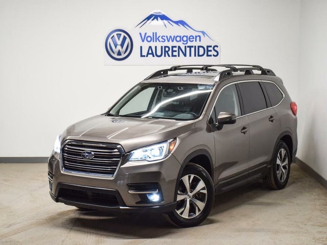 Subaru Ascent Touring AWD with Captains Chairs 2021