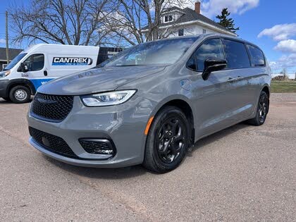 Chrysler Pacifica Hybrid Limited FWD 2023