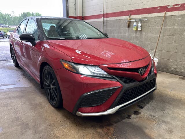 2022 Toyota Camry XSE V6 FWD