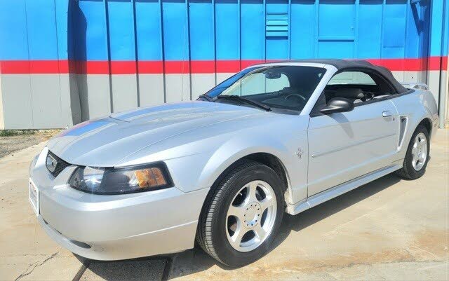 2003 Ford Mustang Deluxe Convertible RWD